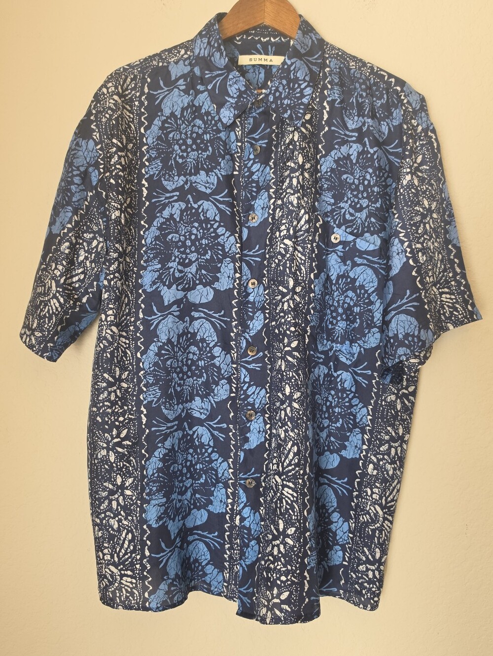 Summa Silk Hawaiian Shirt Mens Large Blue White Floral Resortwear Button Down